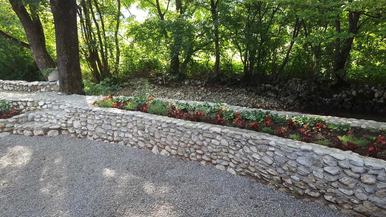 Adna * Bihać